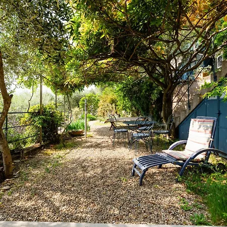 Il Nespolo By Interhome