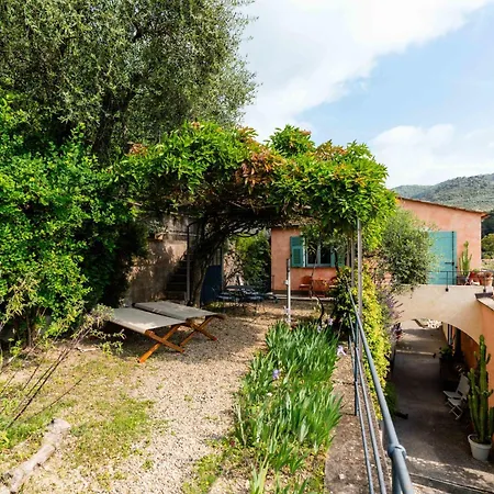 Il Nespolo By Interhome